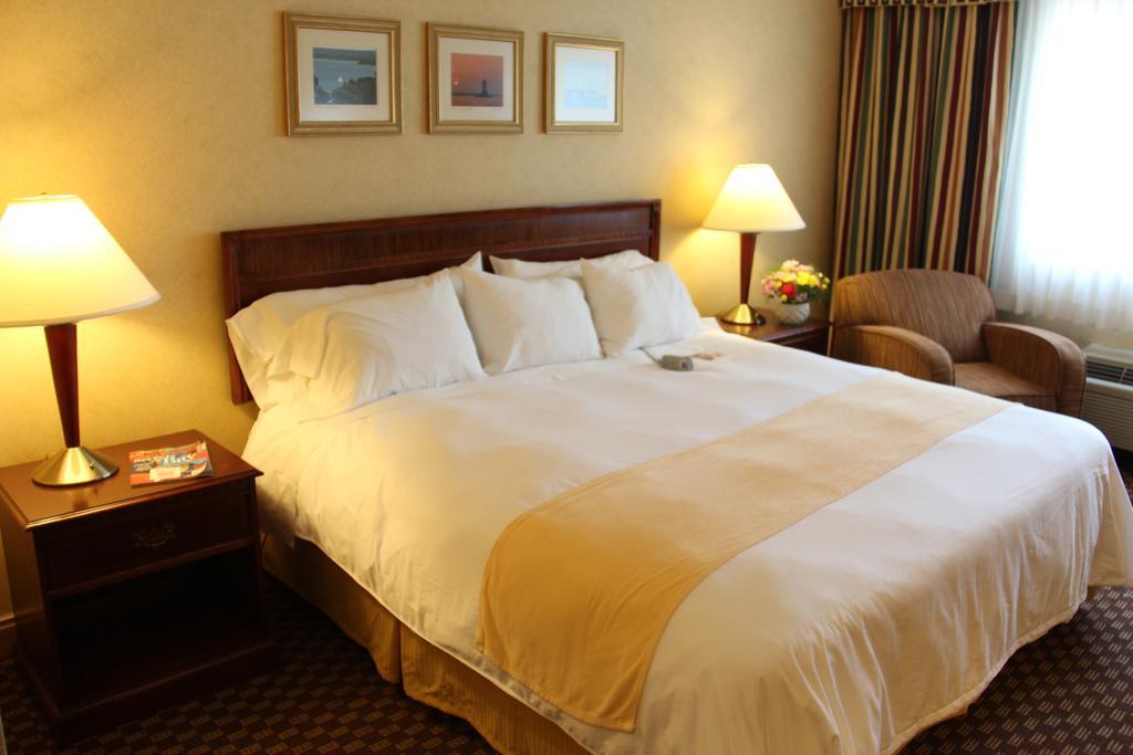 Radisson Hotel Providence Airport วอร์วิค ภายนอก รูปภาพ