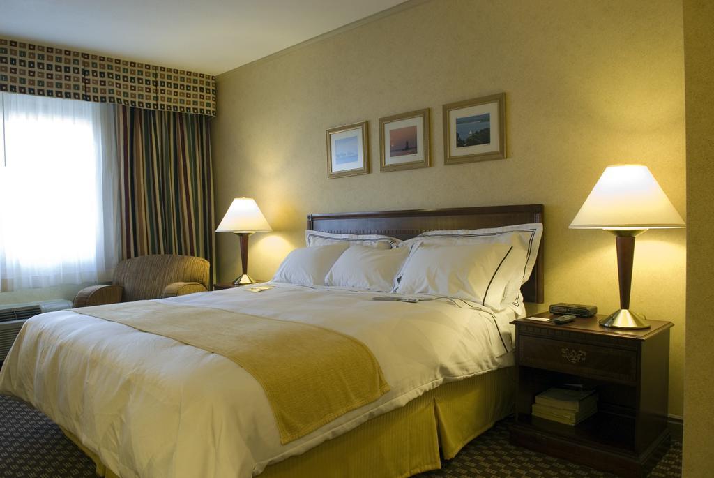 Radisson Hotel Providence Airport วอร์วิค ภายนอก รูปภาพ