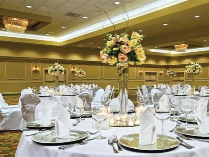 Radisson Hotel Providence Airport วอร์วิค ภายนอก รูปภาพ