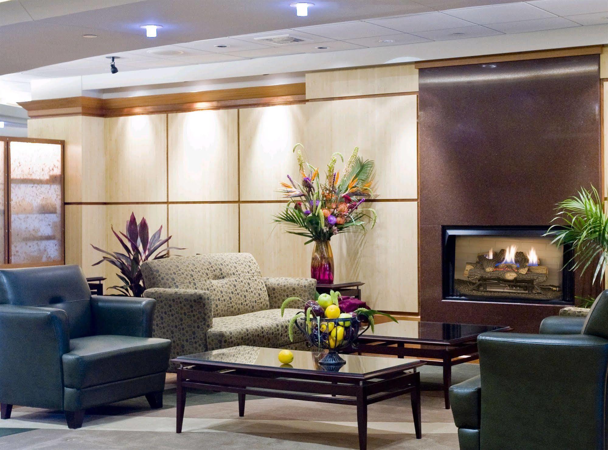 Radisson Hotel Providence Airport วอร์วิค ภายนอก รูปภาพ